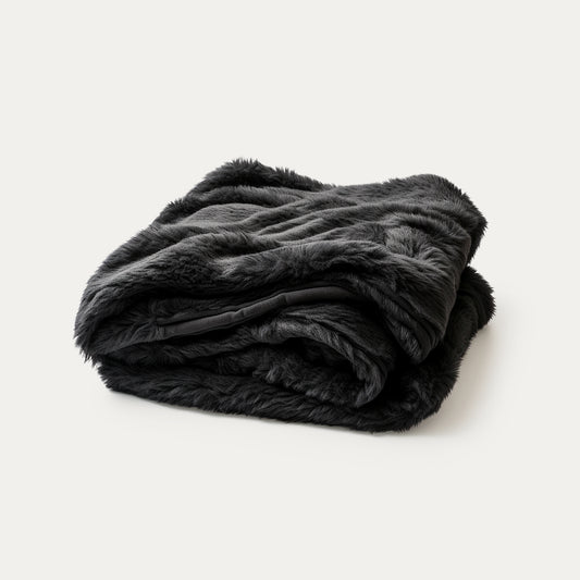 Snugl Black Blanket